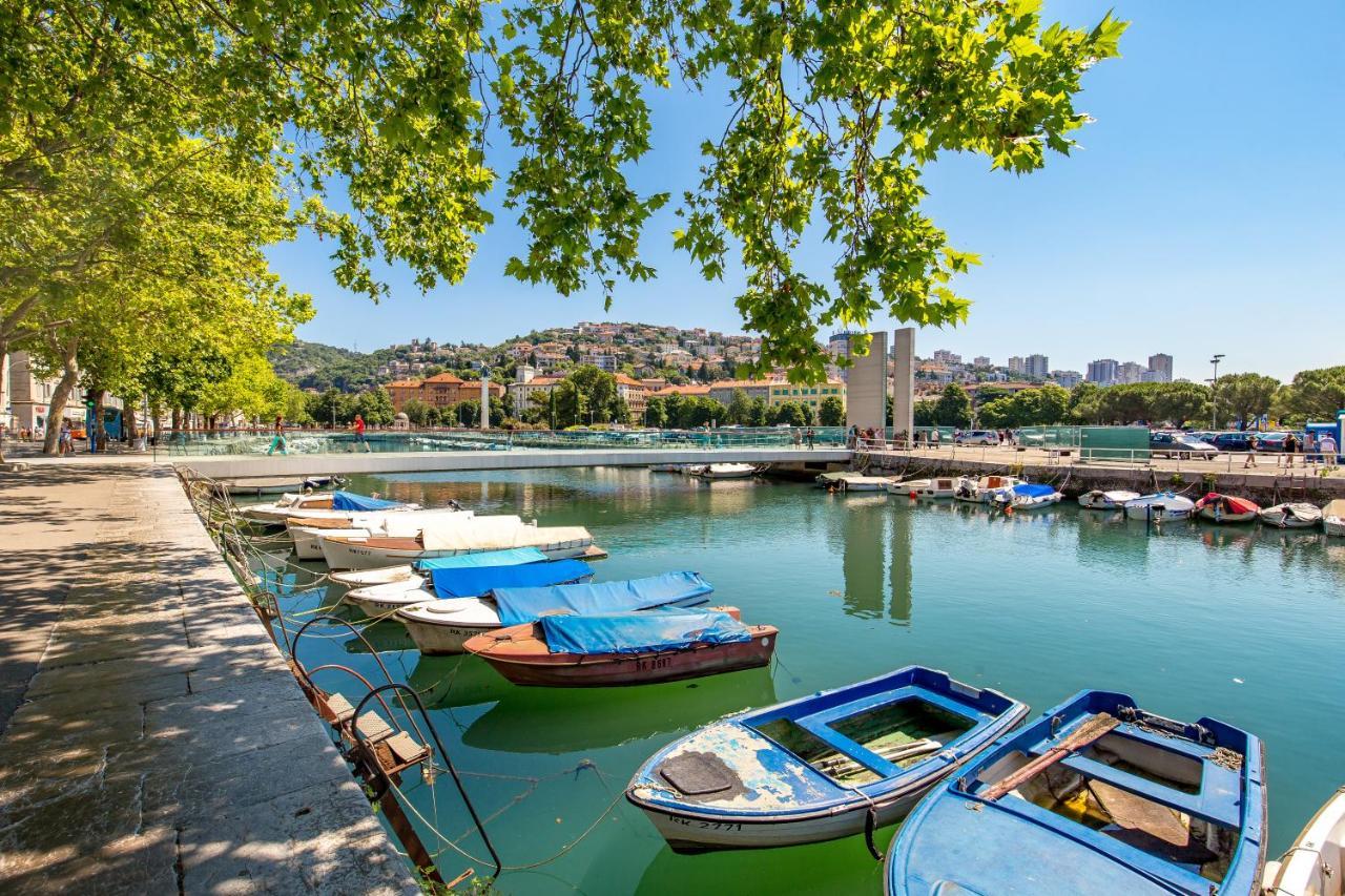 El Caminante Apartment Rijeka Bagian luar foto